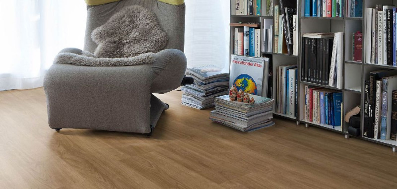 HARO Stratifié TRITTY 200 Aqua Chêne Eleganza nature authentique 1 frise 4V Silent CT main product photo