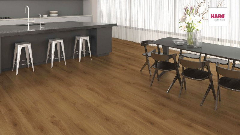 HARO Laminat TRITTY 200 Aqua Eiche Emilia bernstein 1-Stab Landhausdiele 4V main product photo