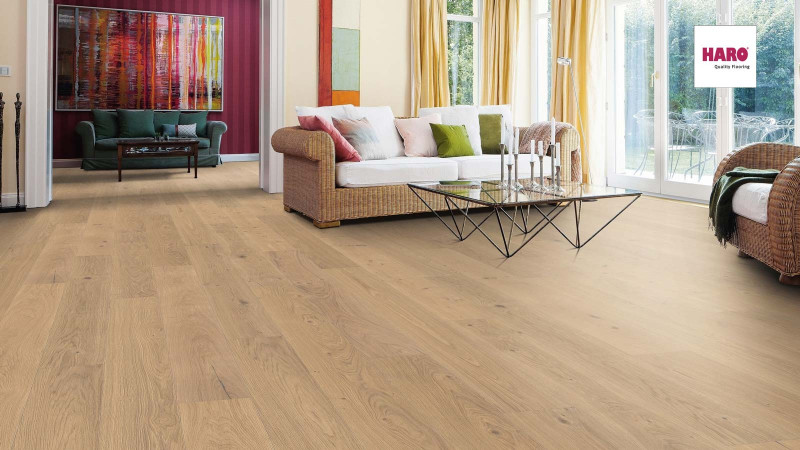 HARO Parkett 4000 Universal Eiche puroweiß Landhausdiele Plaza 4V naturaLin plus main product photo