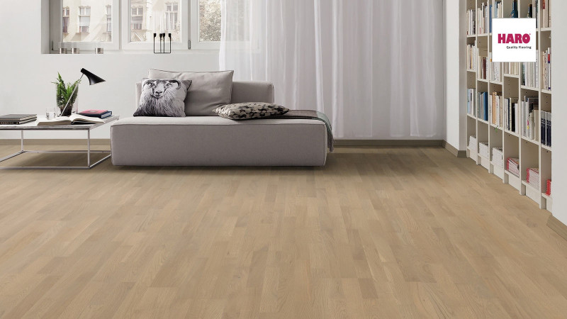 HARO Parkett 4000 Favorit Eiche sandgrau 3-Stab Schiffsboden naturaLin plus main product photo
