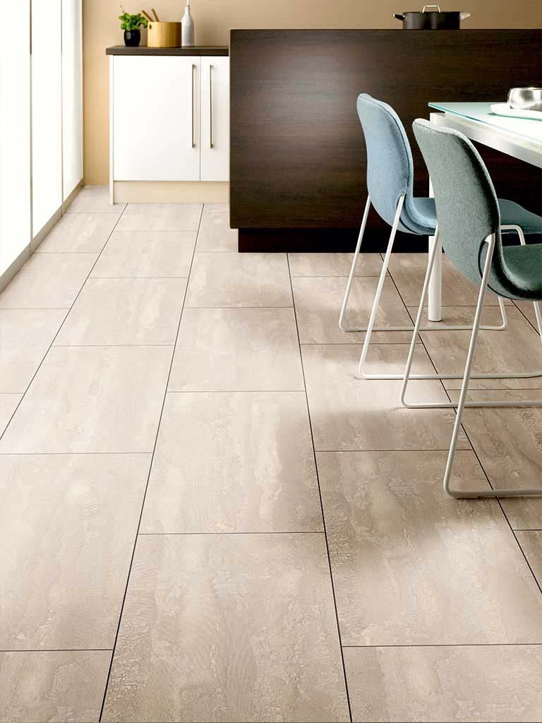 Kings Canyon Designboden EcoHarmony Schiefer Beige Fliese 4V zum klicken Raum4