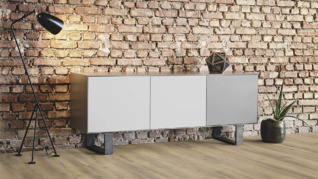 Kings Canyon Echtholzboden WaterProtect Gebürstete Eiche leicht gekälkt Breitdiele M4V Raum3