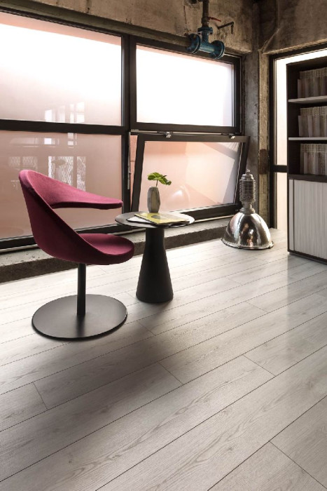 Kings Canyon Laminat RealFeel Normaldiele Eiche Podio 1-Stab Landhausdiele 4V main product photo