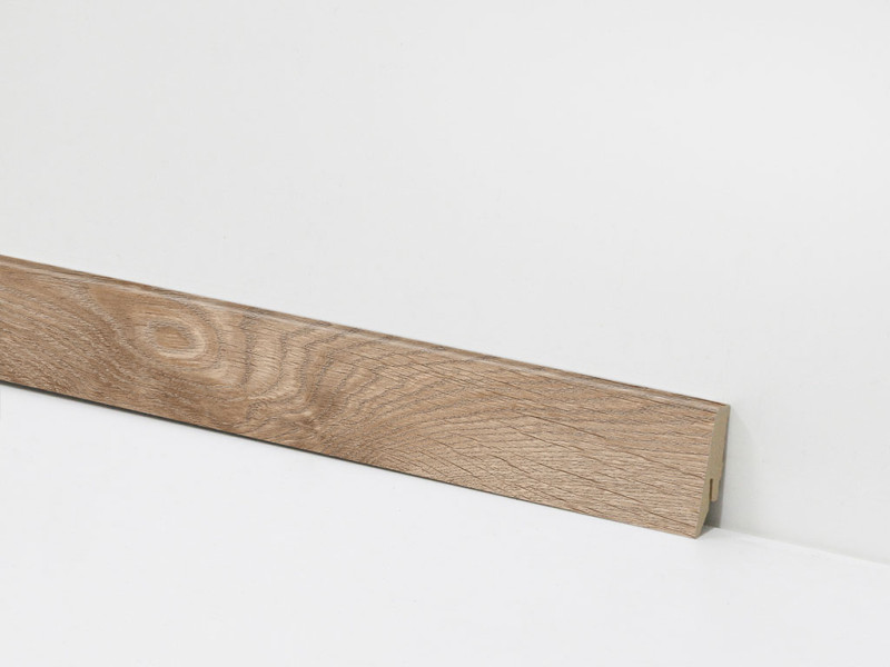 Kings Canyon Plinthe 58/18 Chêne Toffee 240 cm main product photo