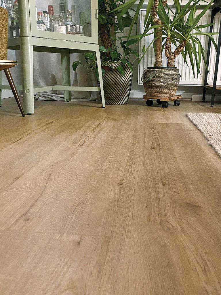 Kings Canyon Vinylboden PureComfort Eiche Königlich Breitdiele 4V zum klicken Raum4