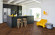 Parador Parkett Trendtime 3 Walnuss amerikanisch Natur lackversiegelt matt Stab (Fischgrät) M4V Raum3 Parador Parkett Trendtime 3 Walnuss amerikanisch Natur lackversiegelt matt Stab (Fischgrät) M4V Raum3