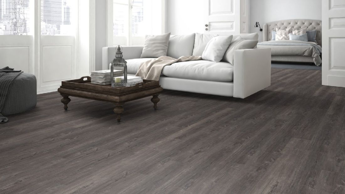 Skaben Design Rhino Click 55 smart Spanische Eiche Taupe 1-Stab Landhausdiele 4V Trittschalldämmung Raum2