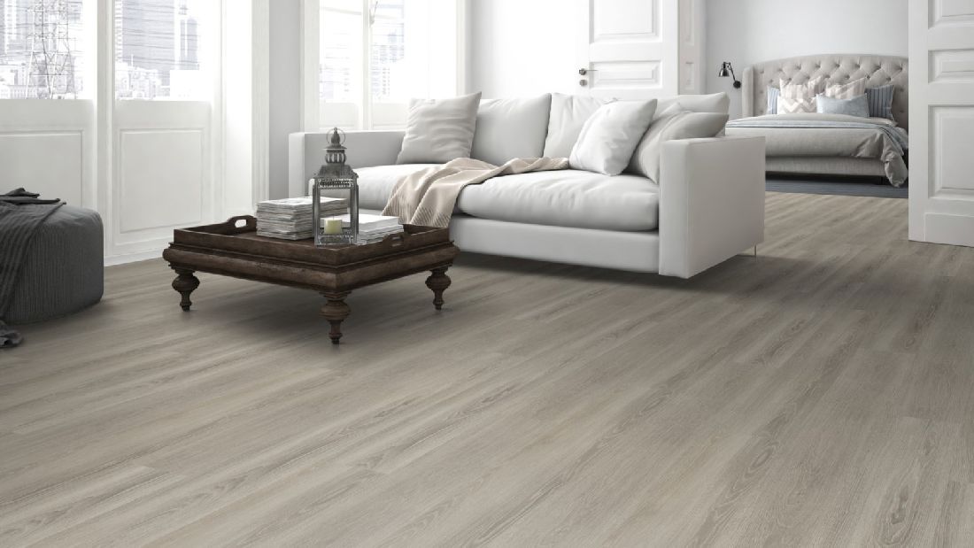 Skaben Design Rhino Click 55 XL Eiche Kristallgrau 1-Stab Landhausdiele XL 4V Trittschalldämmung Raum2