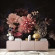 Skaben Fototapete Blumen Lilie Rosa / Schwarz Raum3 Skaben Fototapete Blumen Lilie Rosa / Schwarz Raum3