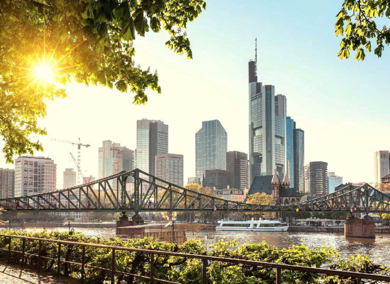 Skaben Fototapete Frankfurt - Blau / Braun | Stadt Tapete main product photo
