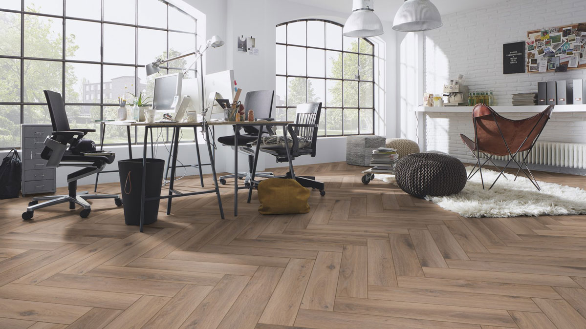 Skaben Laminat Herringbone Eiche Madrid Fischgrät 4V Raum5