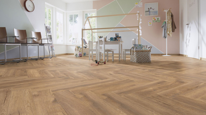Skaben Laminat Herringbone Eiche Tarifa Fischgrät 4V main product photo