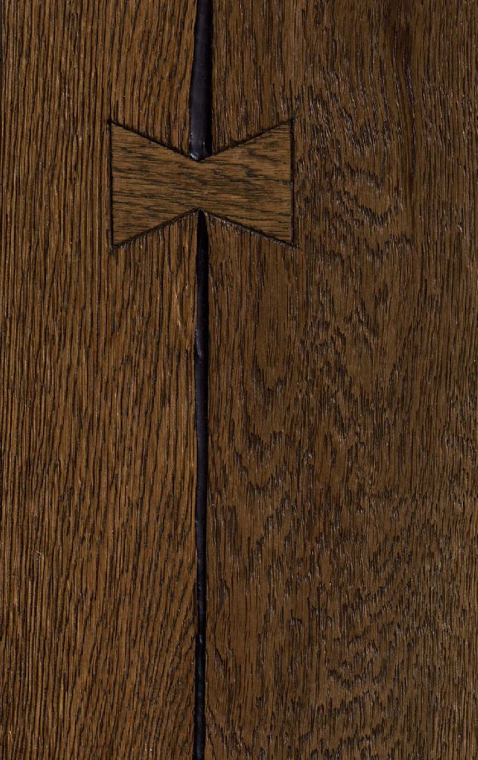 Skaben Parkett Bremen Antique Eiche Rustikal, antik schwarze Längsrisse, Schwalbenschwanztechnik geölt Landhausdiele 4mm 4VM Raum2