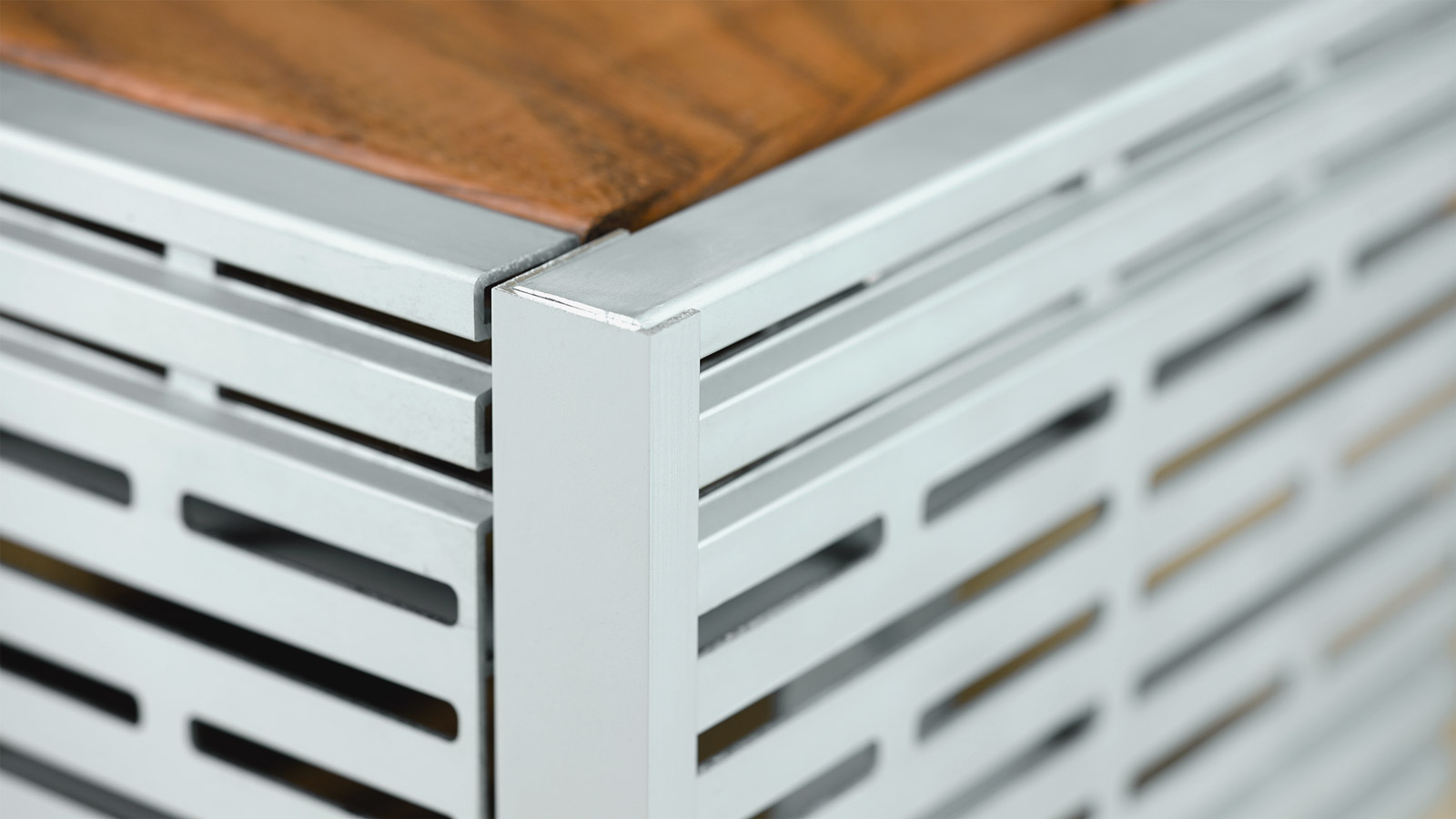 Ventilationsprofil-Blende 150 mm Aluminium silber eloxiert Raum2