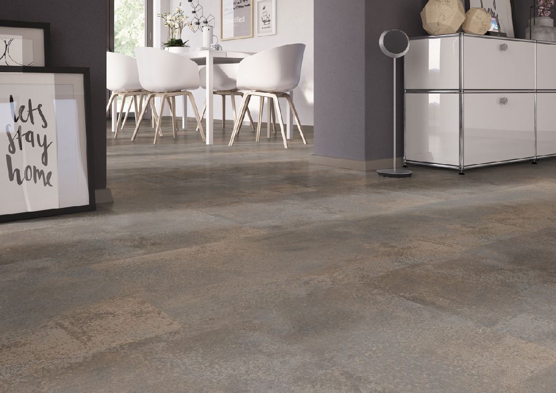 Skaben Vinylboden massiv Life Click 30 Oxid Rost Fliese Raum5