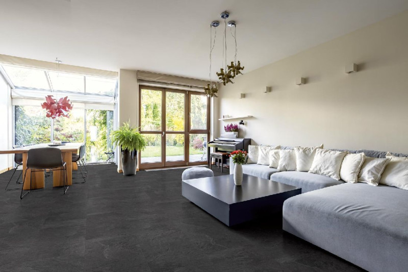 Skaben Klick Vinylboden Strong Rigid XXL Loft Schiefer Dunkel Fliese Steinstruktur M4V Trittschalldämmung main product photo