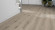 Tarkett Designboden iD Inspiration Click Solid 55 The Authentics Delicate Oak Clay Planke 4V Raum4 Tarkett Designboden iD Inspiration Click Solid 55 The Authentics Delicate Oak Clay Planke 4V Raum4