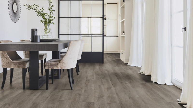 Tarkett Design flooring iD Inspiration Click Solid 55 Classics Antik Oak Dark Grey Plank M4V main product photo