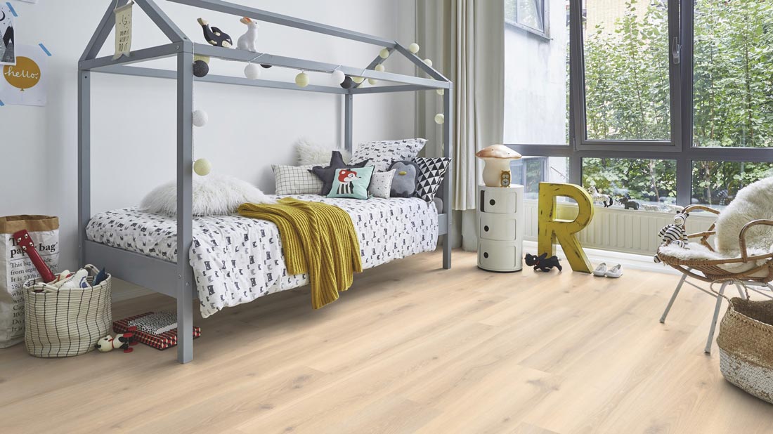 Tarkett Designboden iD Click Ultimate 70 Naturals Forest Oak Pistaccio Shell Planke 4V Raum5