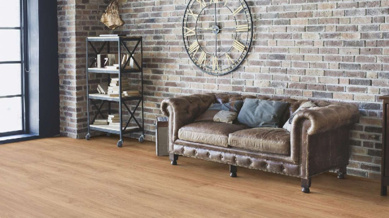 Wicanders Cork flooring wood Essence Classic Prime Oak 1-strip 4V main product photo