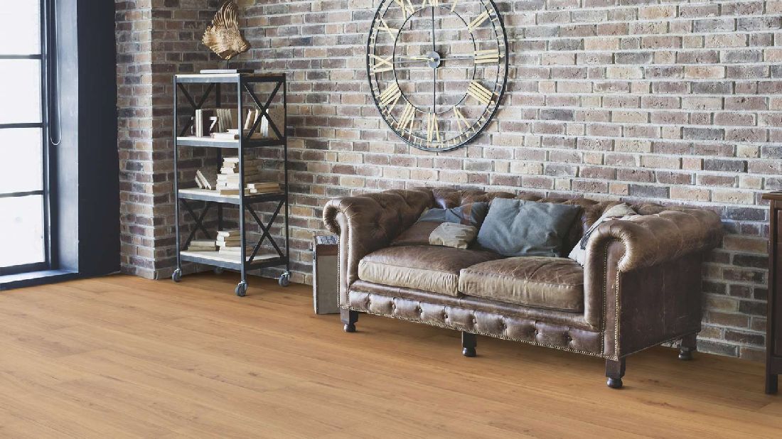 Wicanders Korkboden wood Essence Golden Prime Oak 1-Stab Landhausdiele / Kurzdiele Raum2