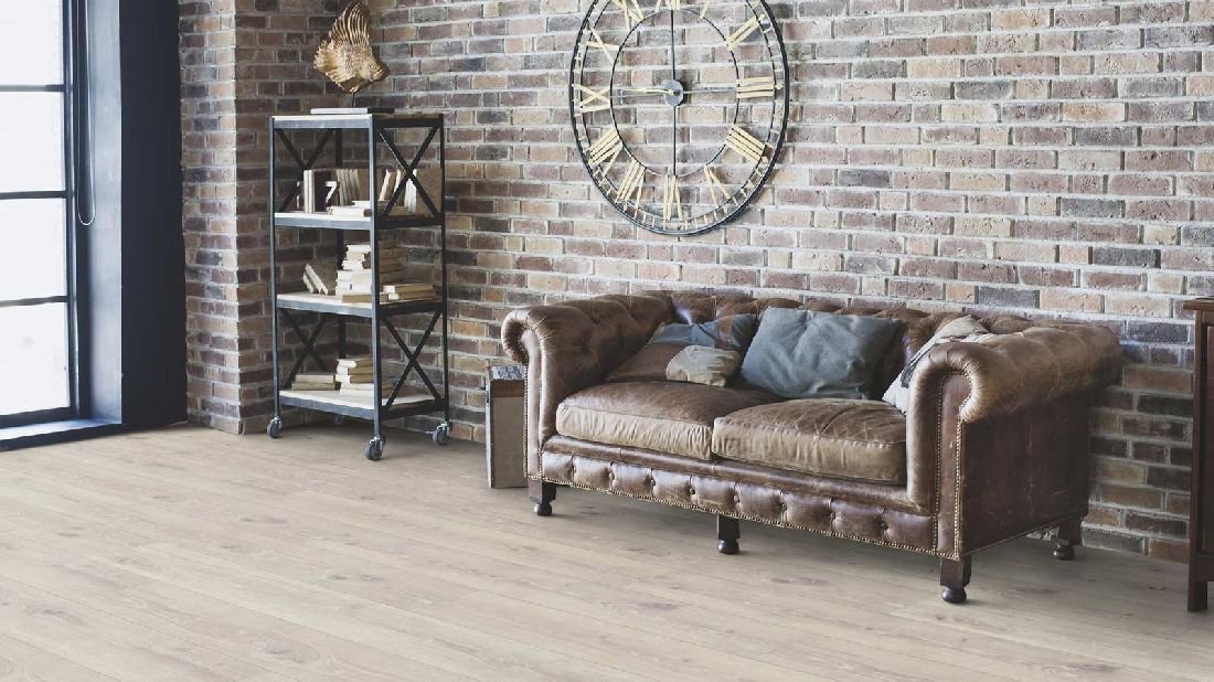 Wicanders Korkboden wood Essence Washed Arcaine Oak 1-Stab Landhausdiele / Langdiele 4V Raum2