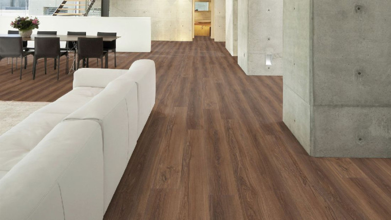 Wicanders Cork flooring wood Hydrocork Sylvan Brown Oak 1-strip 4V main product photo