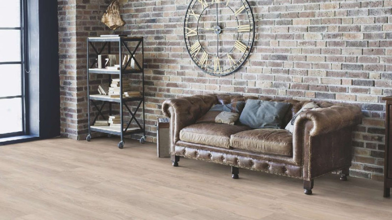 Wicanders Cork flooring wood Hydrocork Plus Wheat Oak 1-strip 4V main product photo