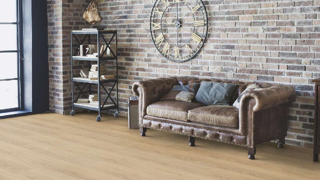 Wicanders Vinyl wood Resist ECO Royal Oak 1-Stab Landhausdiele 4V Raum2