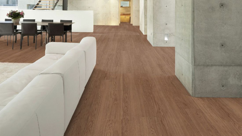 Wicanders Vinyl flooring wood Resist Elegant Oak 1-strip 4V main product photo