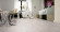 Wineo Purline Bioboden 1000 Stone L elastisch Urban Concrete Light Fliese M4V zum kleben Raum4 Wineo Purline Bioboden 1000 Stone L elastisch Urban Concrete Light Fliese M4V zum kleben Raum4