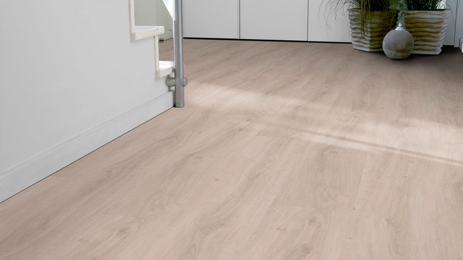 Tarkett Designboden iD Click Ultimate 55 English Oak Vanilla Planke 4V Akustikrücken Raum4