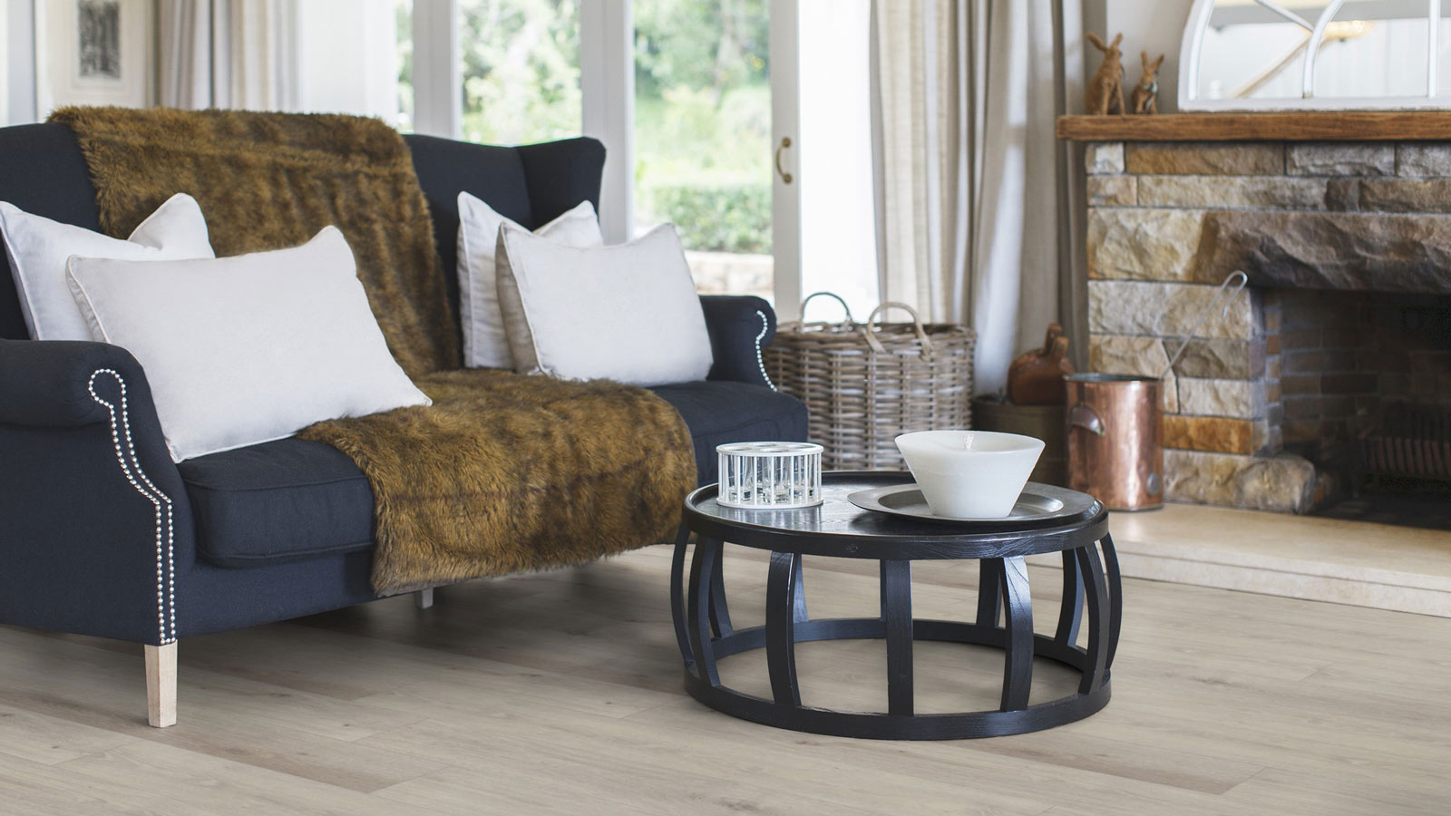 Tarkett Designboden iD Click Ultimate 55 Plus Light Oak Light Grey Planke 4V Akustikrücken Raum6