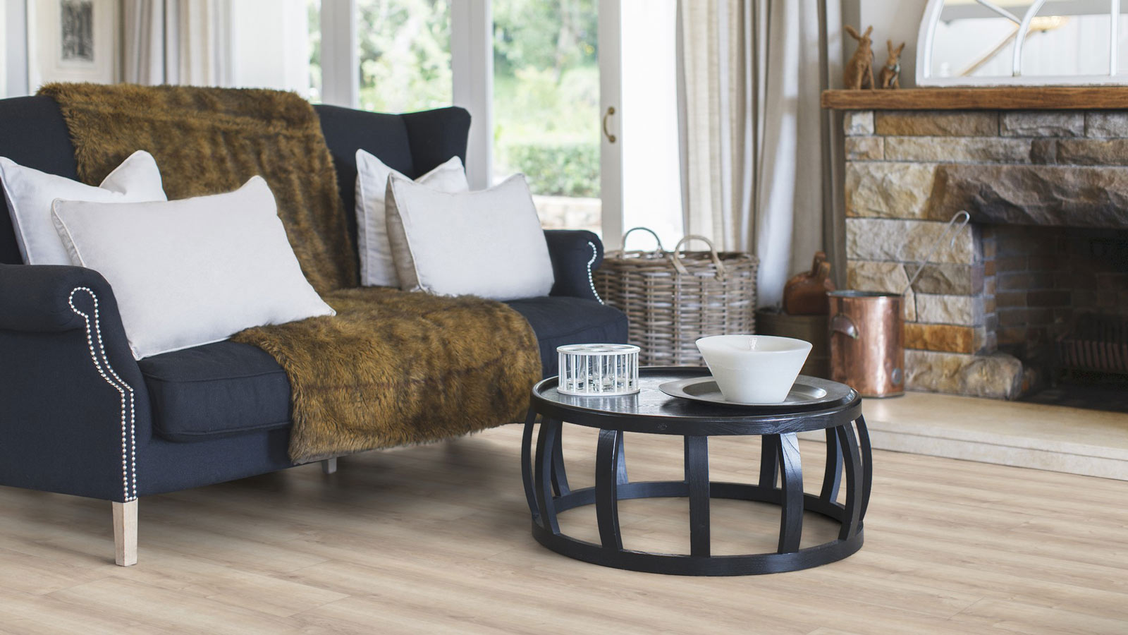 Tarkett Designboden iD Click Ultimate 55 Plus Stylish Oak Beige Planke 4V Akustikrücken Raum6