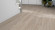Tarkett Designboden iD Click Ultimate 55 Scandinavian Oak Beige Planke 4V Akustikrücken Raum4 Tarkett Designboden iD Click Ultimate 55 Scandinavian Oak Beige Planke 4V Akustikrücken Raum4