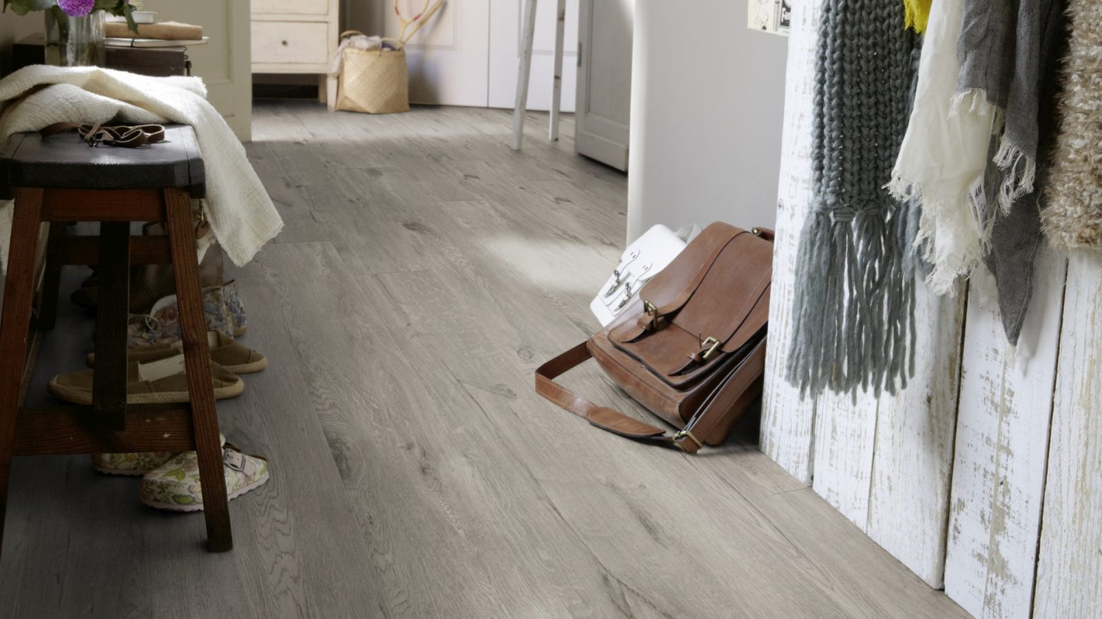 Tarkett Designboden iD Inspiration Click 55 Plus Alpine Oak Grey Planke 4V Raum8