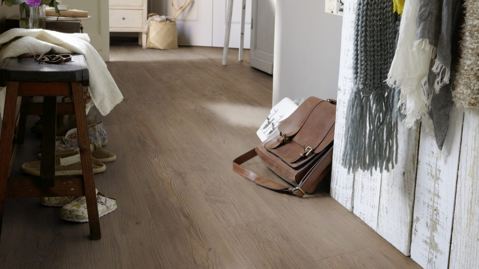 Tarkett Designboden iD Inspiration Click 55 Plus Legacy Pine Brown Planke 4V Raum8