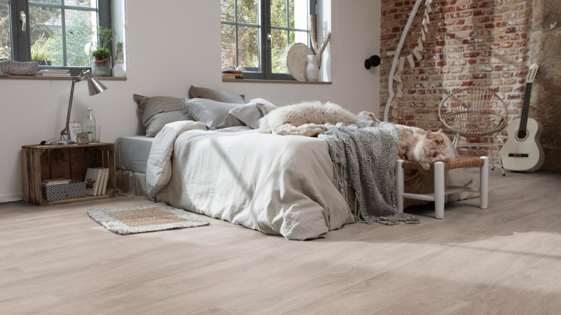 Tarkett Organic flooring iD Revolution English Oak Linen Plank M4V 1220x200 mm main product photo