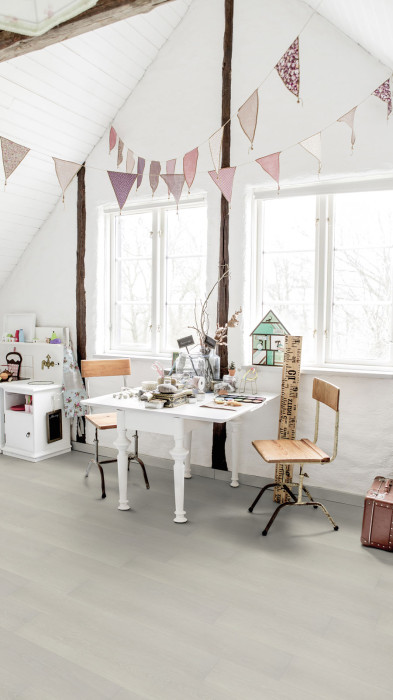 Tarkett Designboden Starfloor Click Ultimate 30 Lakeside Oak Light Washed Planke M4V Akustikrücken main product photo