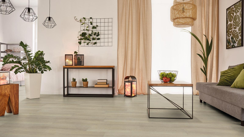 Tarkett Sol design Starfloor Click Ultimate 30 Lakeside Oak Lime Washed Lame M4V avec la sous-couche acoustique intégrée main product photo