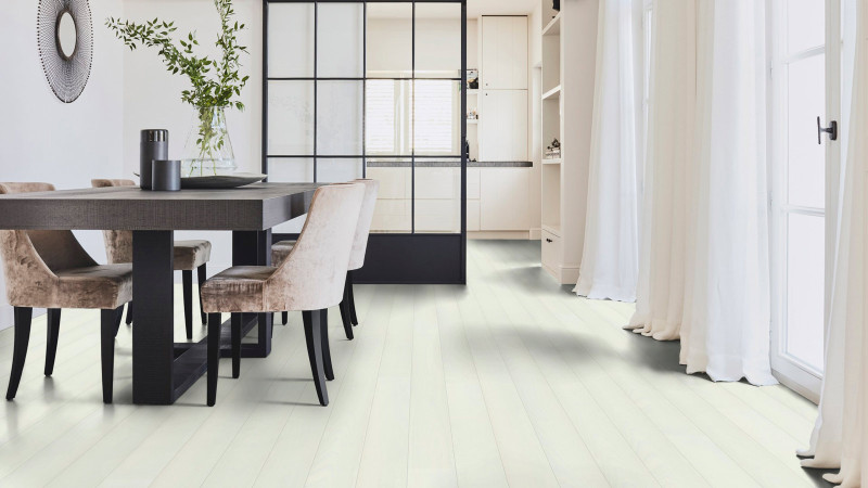 Tarkett Parkett Play Mix Esche Ivory Landhausdiele M2V main product photo