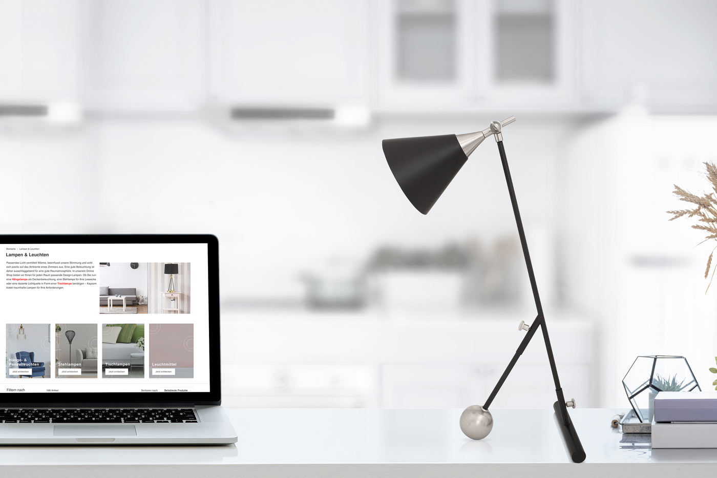 Tischlampe Kathleen im Industrial Design in Farbe Schwarz / Silber aus Metall-Mix handgefertigt Raum2