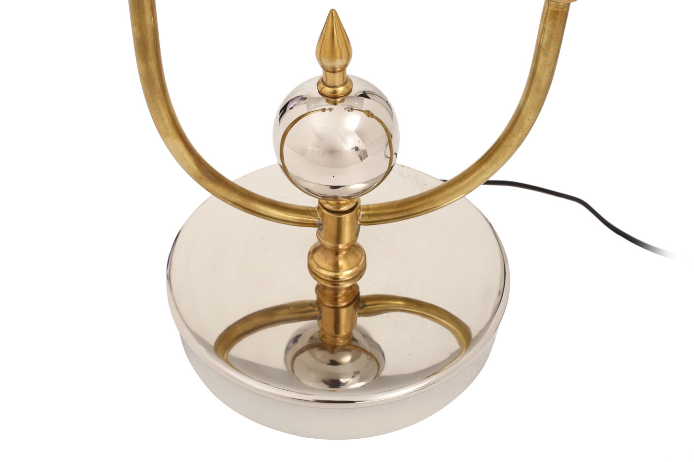 Tischlampe Tim im Industrial Design in Farbe Silber / Gold aus Metall-Mix handgefertigt Raum6