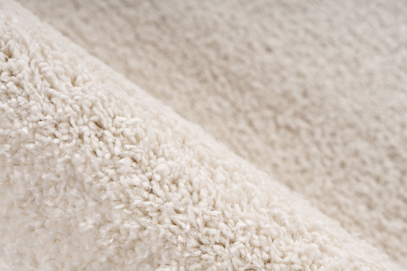 Weicher Hochflorteppich Elfenbein CLASSIC rechteckig 20mm Raum3