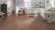 Wineo Laminat 500 XXL V4 Flowered Oak Darkbrown 1-Stab Landhausdiele 4V Raum3 Wineo Laminat 500 XXL V4 Flowered Oak Darkbrown 1-Stab Landhausdiele 4V Raum3