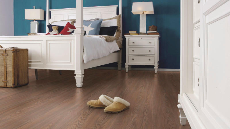 Wineo Laminado 500 XXL V4 Roble Florecido Marrón Oscuro 1-Estab Landhausdiele 4V main product photo