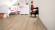 Wineo Laminat 500 XXL V4 Strong Oak Beige 1-Stab Landhausdiele 4V Raum8 Wineo Laminat 500 XXL V4 Strong Oak Beige 1-Stab Landhausdiele 4V Raum8