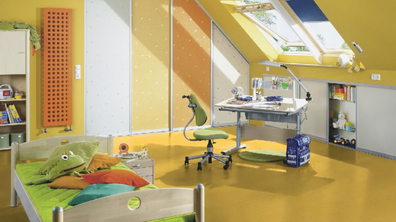 Wineo Purline Sol organique 1500 Chip Honey Mustard Matériaux en rouleaux main product photo