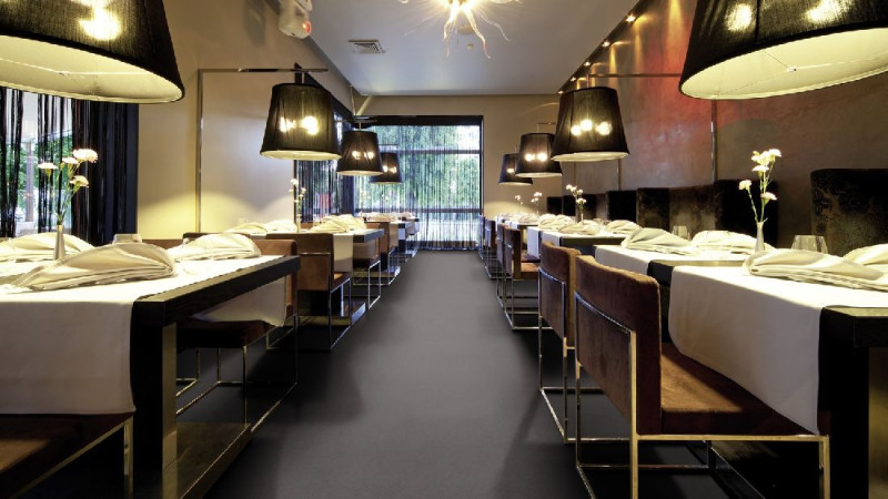 Wineo Purline Suelo Organico 1500 Chip Midnight Grey material en rollo main product photo