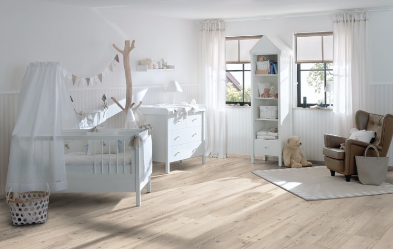 Egger Home Stratifié 8/32 Classic Épicéa d'Eidenberg EHL059 1 frise 4V main product photo